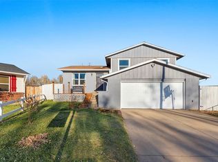 110 Cleveland Ct, Bennett, CO 80102