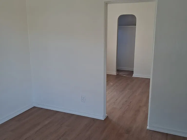 626 Emory St — Photo 19