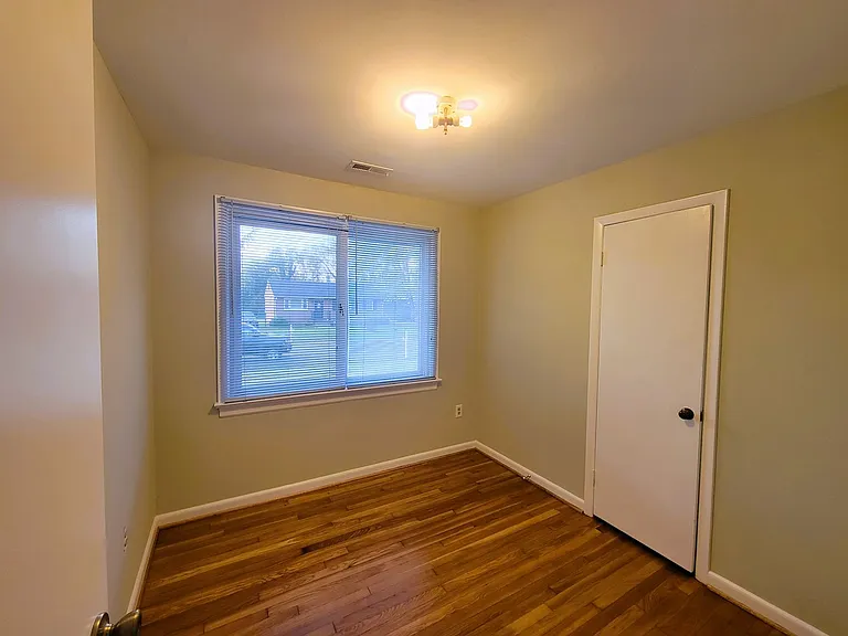 5730 Sweetwood Dr — Photo 10