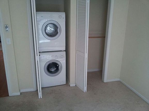 5th image of 2201 NE 66th St APT 1311