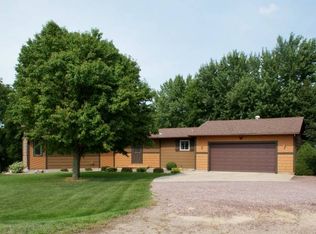 610 Riverdale Rd, Mankato, MN 56001