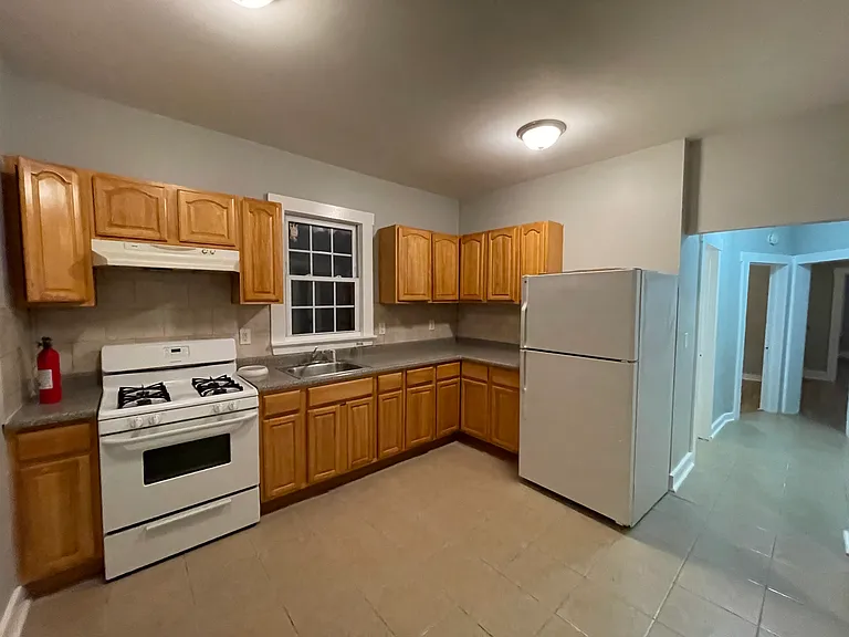 101 Jefferson Ave #2 — Photo 6
