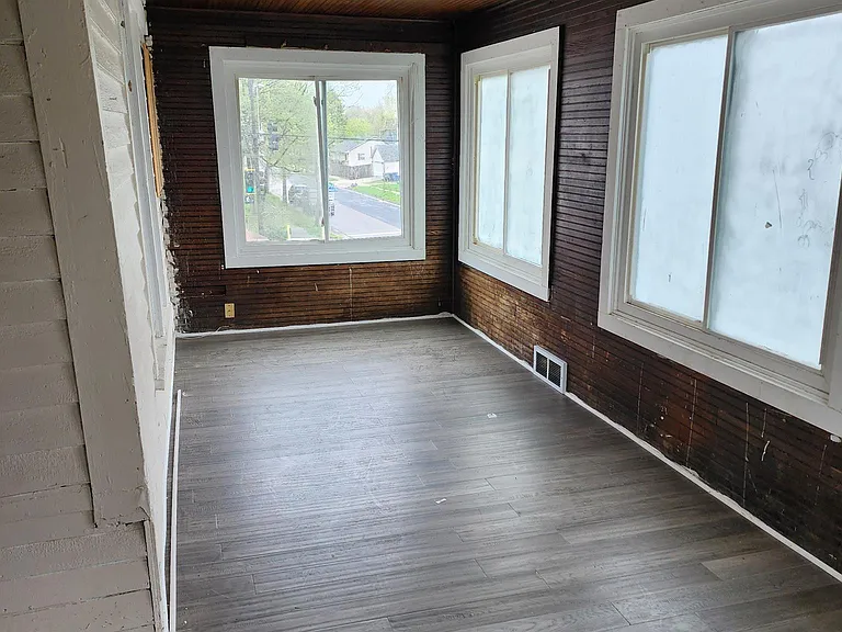 1106 24th Ave N #2 — Photo 3
