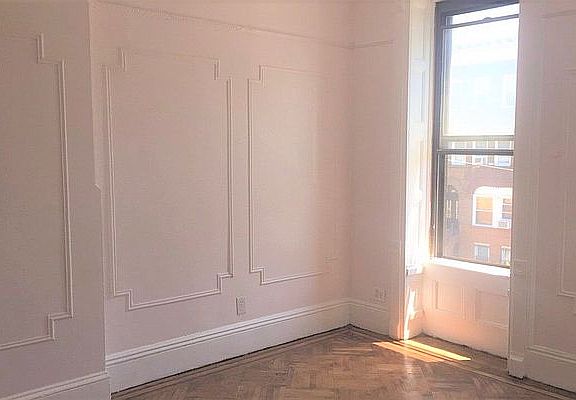 5th image of 529 Putnam Ave #2