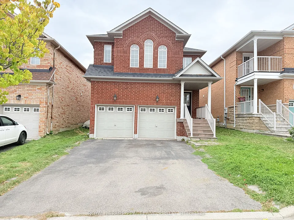 8 Maffey Cres