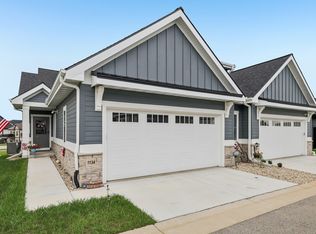 1134 Irene Ct, Waunakee, WI 53597