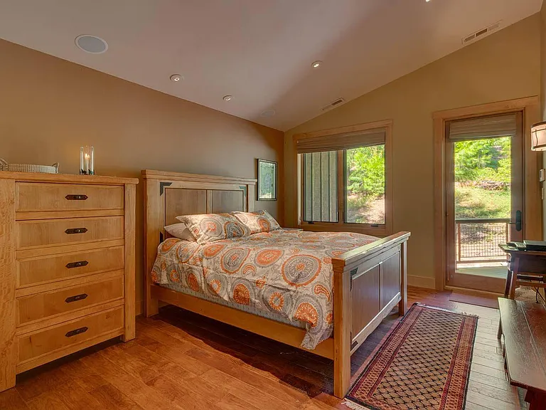 365 Fairway Dr — Photo 13