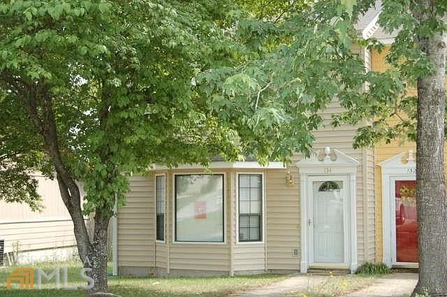 1st image of 134 Carriage Hill Dr
