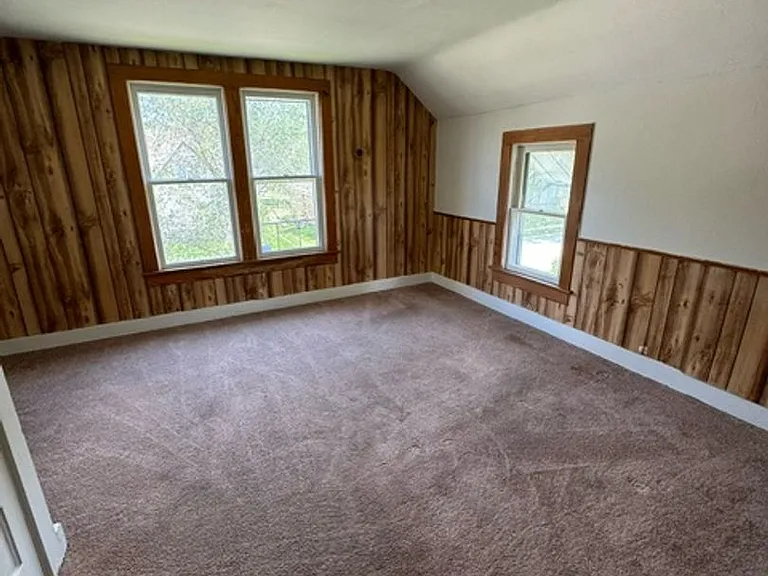 2804 Abbott St — Photo 4