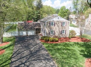 251 Upper Holland Rd, Richboro, PA 18954