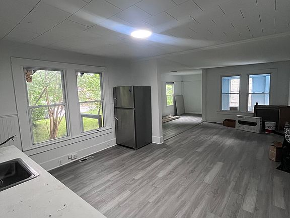 5th image of 108 Palmer St