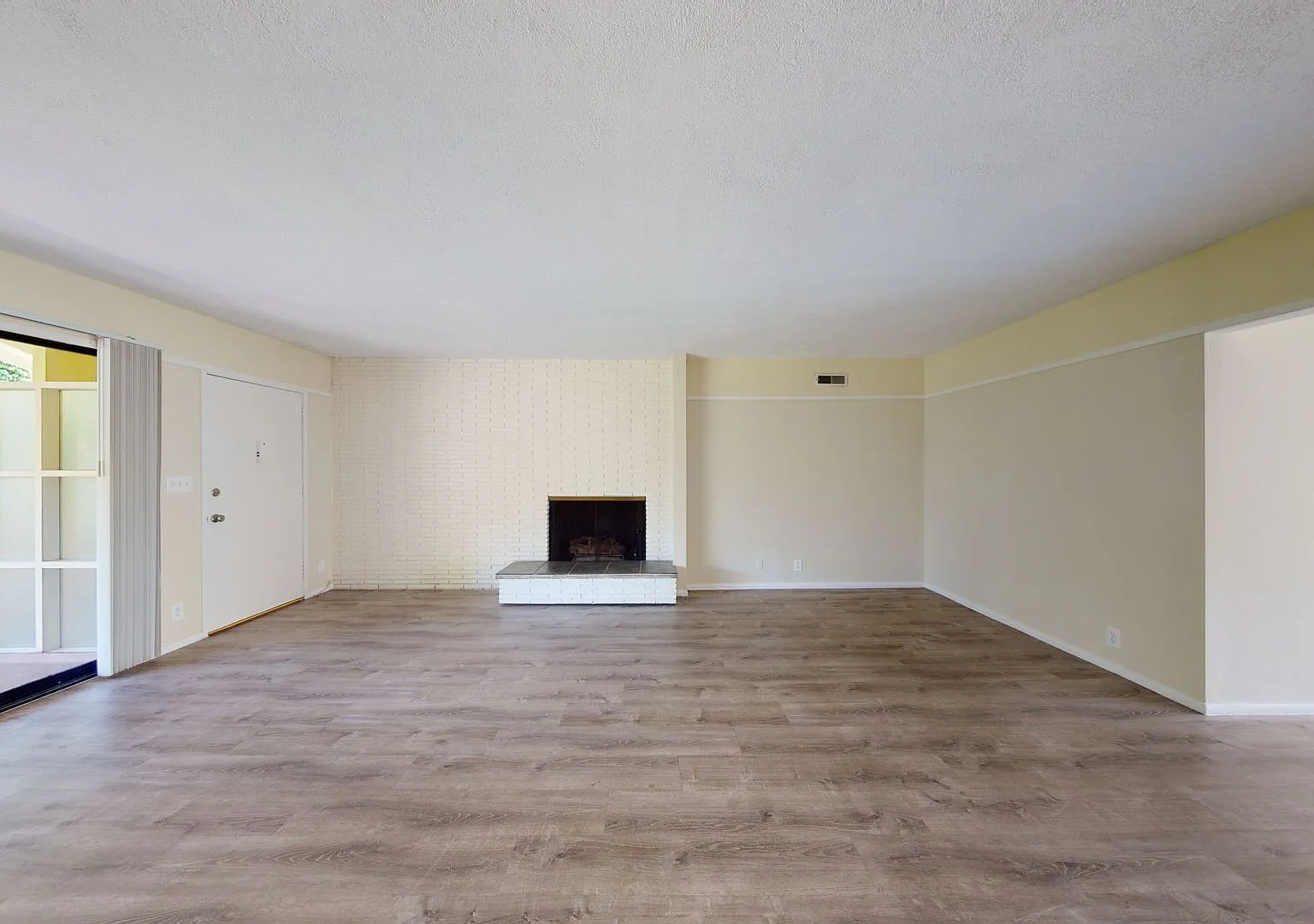 225ora — Photo 3