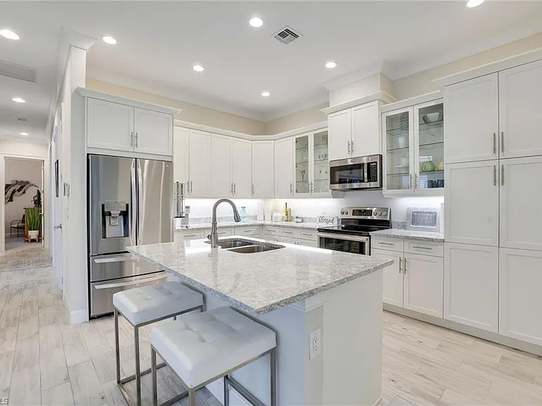 5831 Haiti Dr — Photo 4