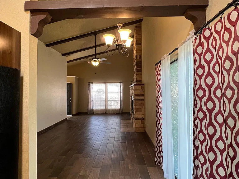 3390 Majestic Rdg — Photo 9