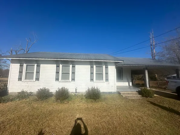 304 Glenn St, Soperton, GA 30457