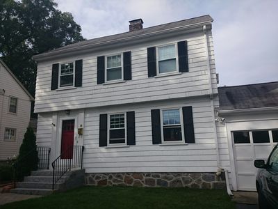 8 Newfield St, West Roxbury, MA, 02132