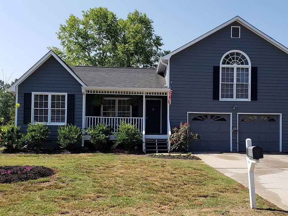 2nd image of 3416 Caley Mill Ln