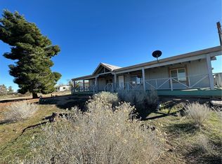 7755 Del Rosa Rd, Phelan, CA 92371