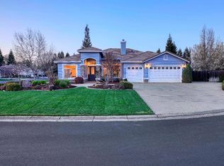 3301 Lance Ct, Roseville, CA 95661