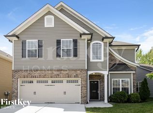 5463 Misty Hill Cir, Clemmons, NC 27012