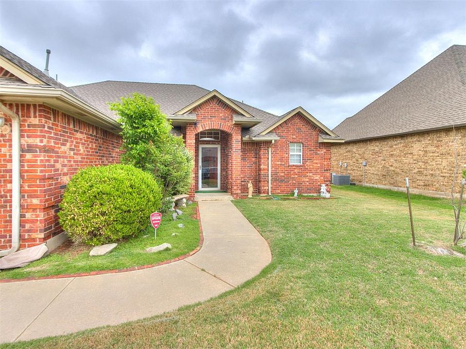 10320 Queensbury Dr, Yukon, OK 73099 | Zillow