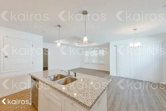 11405 Camden Court Cir — Photo 8