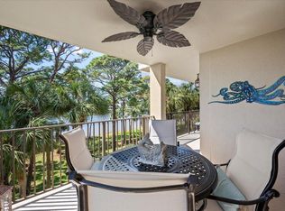 1001 Seafarer Cir APT 301, Jupiter, FL 33477