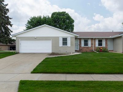 1918 E Farnsworth Dr, South Bend, IN, 46614