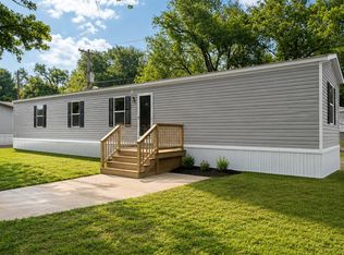 2207 W Macarthur Rd #138, Wichita, KS 67217