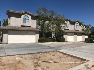 16484 Wato Rd APT 8, Apple Valley, CA 92307