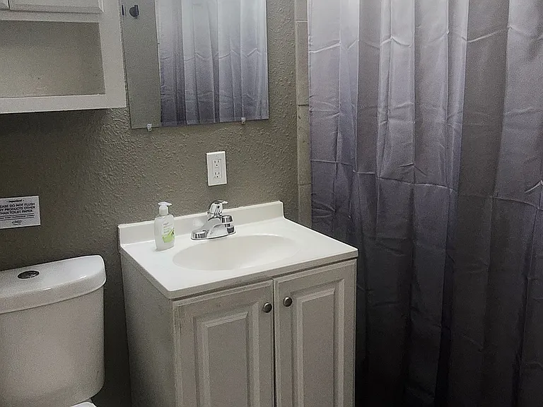 9605 Grady Ln — Photo 22