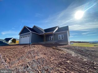 8 Ike Saville Rd, Augusta, WV 26704