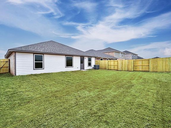 7th image of this home