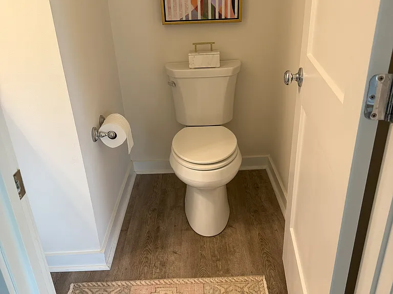 1210 Brody Ave — Photo 8