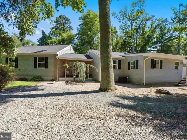 492 Oak Shade Rd, Shamong, NJ 08088
