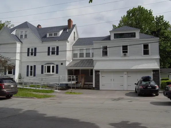 44 forest Avenue, Bangor, ME 04401