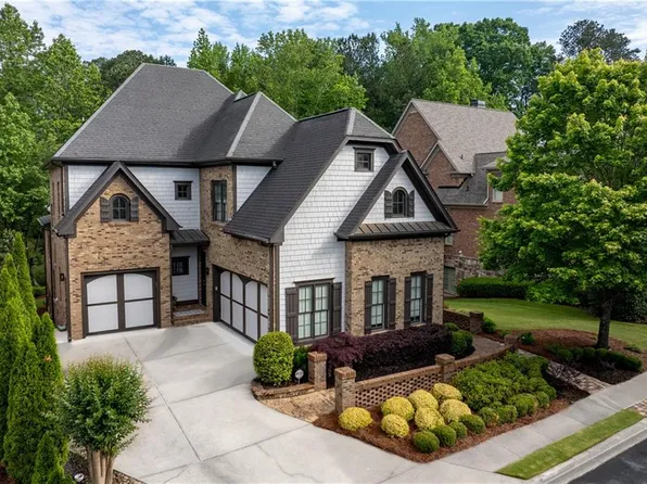 5206 Creek Walk Cir, Peachtree Corners, GA 30092