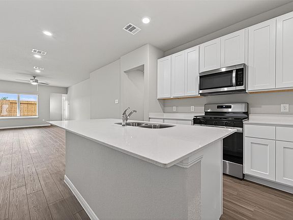 6th image of this home