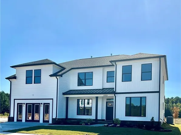 1346 Sebastian Ct, Chesapeake, VA 23322