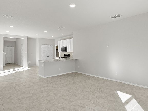 Family Room to Dining