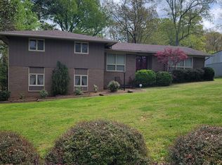 30 Royal Oaks Pl, Jackson, TN 38305