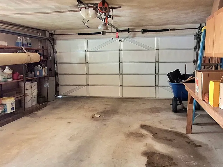 10 Carson Ln — Photo 34