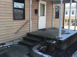 222 Magnolia Ave, Waterloo, IL 62298