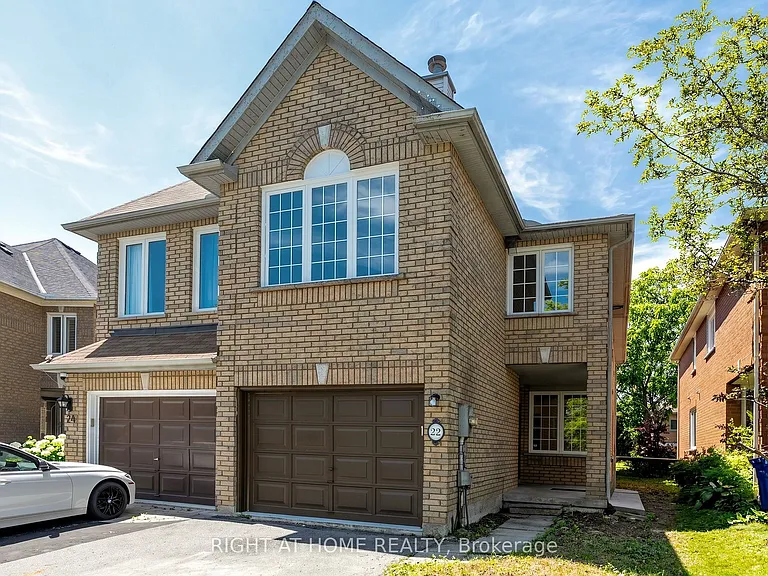 22 Foxtail Rdg — Photo 2