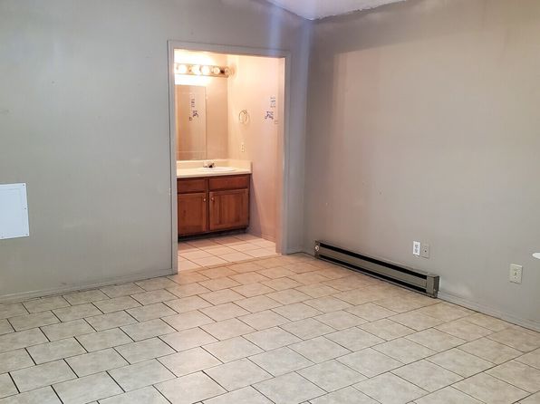 207 Pleasant Ave #207