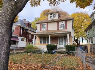 34 Trenaman St, Rochester, NY 14621