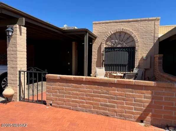 1488 W Calle Mendoza, Green Valley, AZ 85622