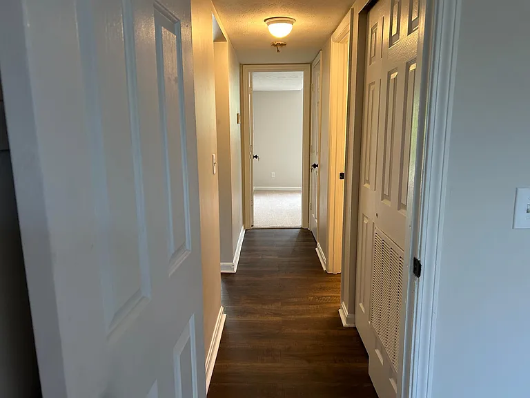 448 Grand Ave #2 — Photo 4