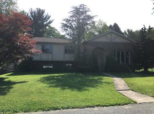 2210 4th St, Bethlehem, PA 18020