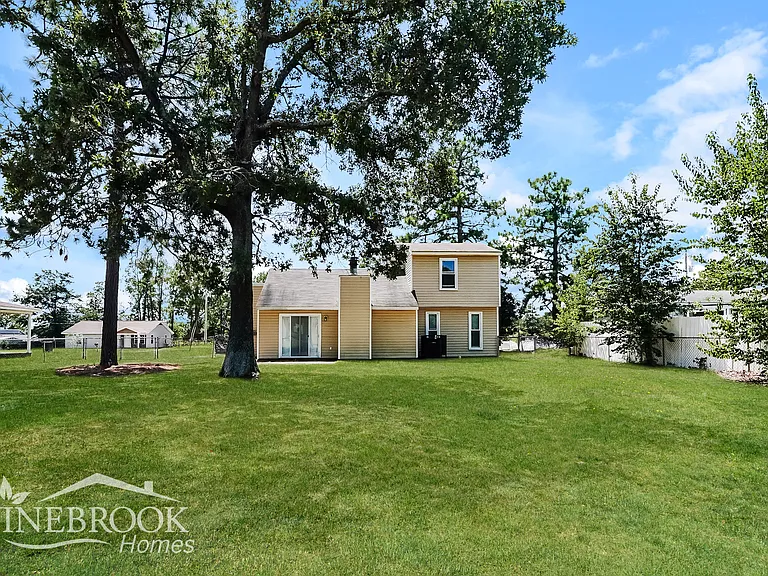 3716 Clayborn Dr — Photo 15